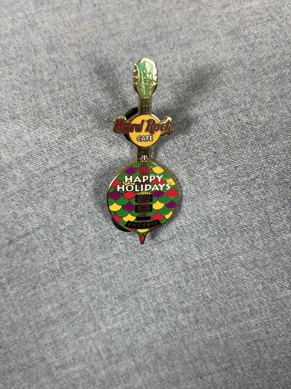 Hard Rock Cafe Phoenix Happy Holidays Christmas Lute Guitar Pin